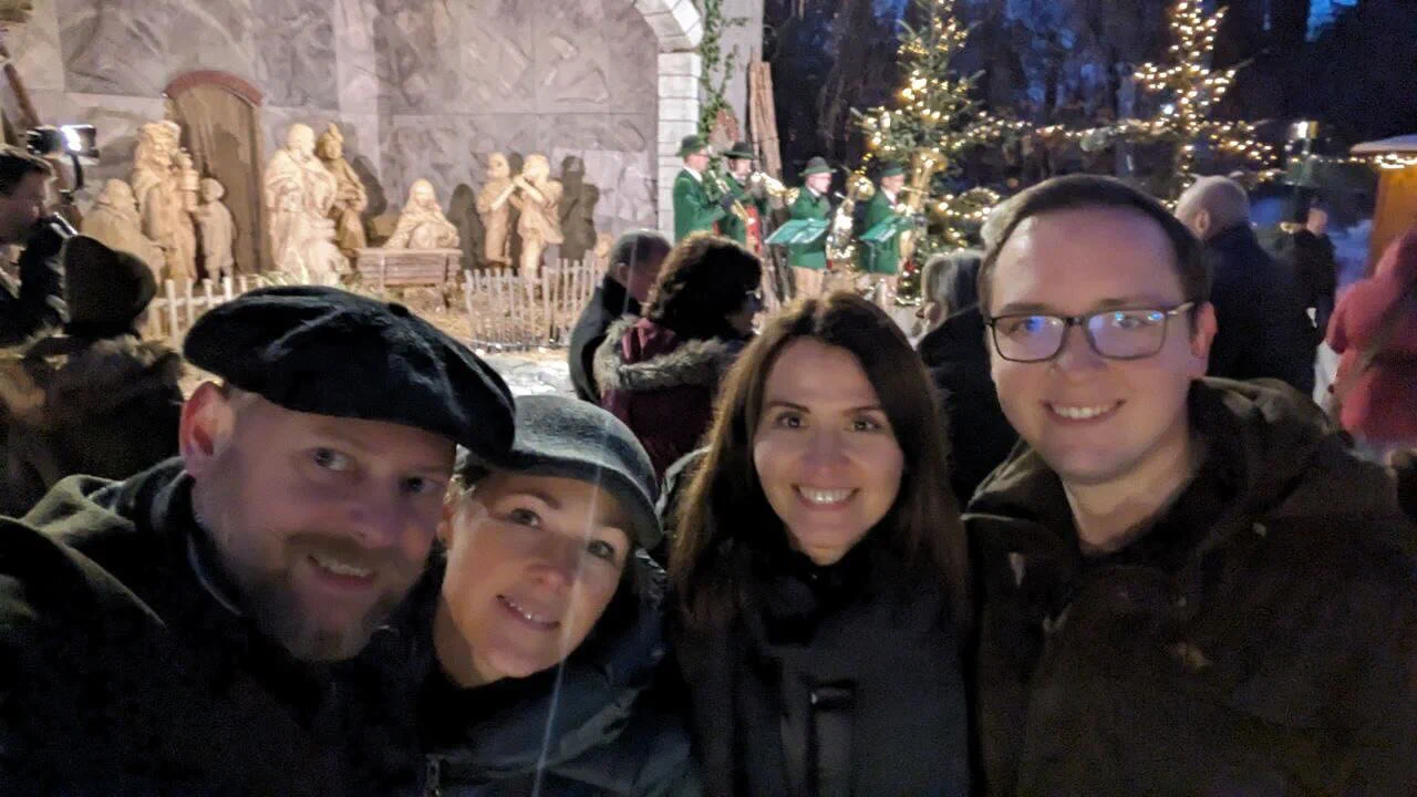 Die damalige Besetzung von Quarinthia bei der Weihnachtsfeier 2023.